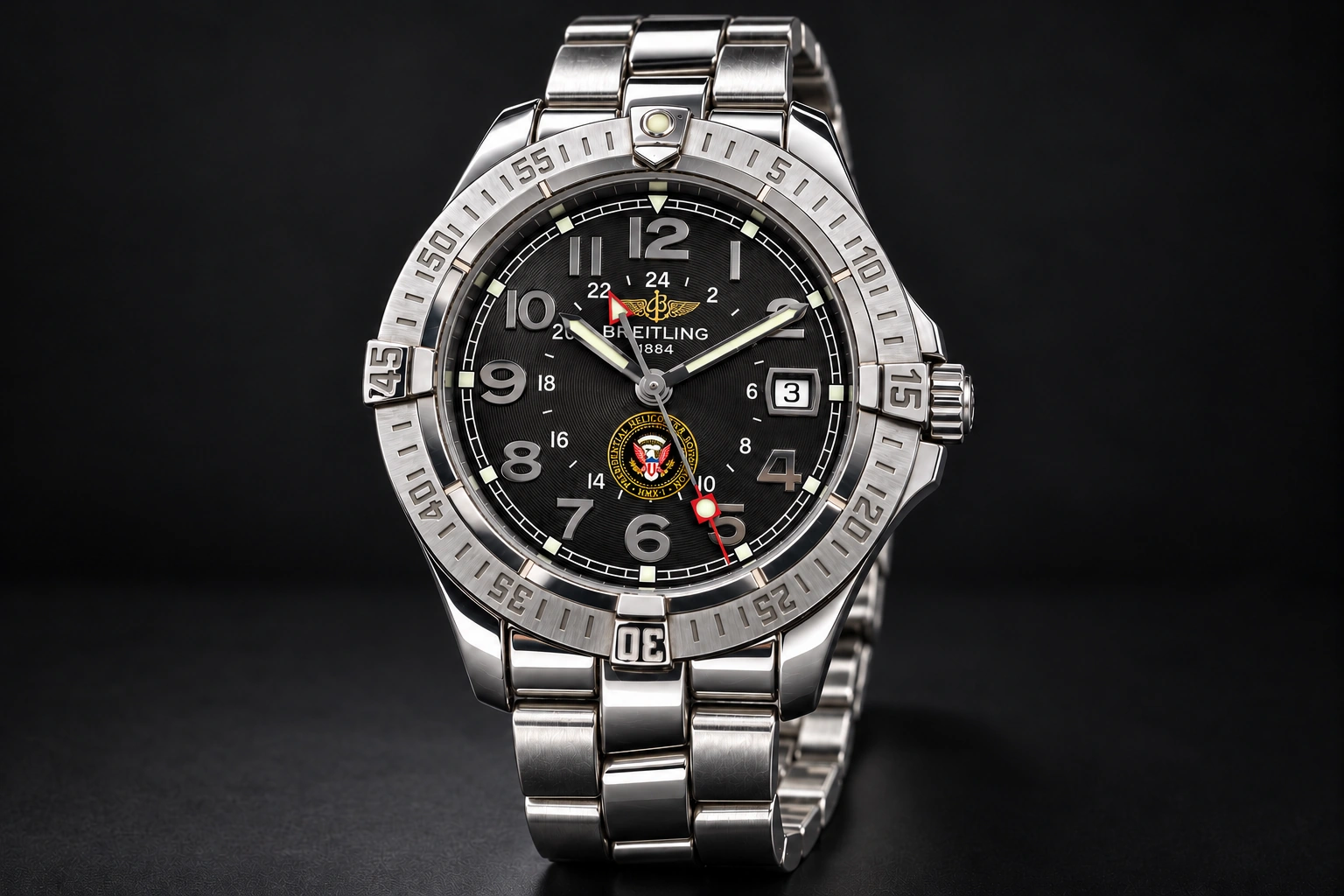 The HMX-1 Breitling and stainless-steel bracelet